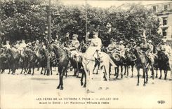La POSTAL de la VENDIMIA los festivales del Victoire tiene París el 14 de julio de 1919 antes de que la procesión Marechaux Petain tenga Foch Militaria