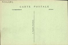 La exposición de París de la POSTAL de la VENDIMIA de la casa decorativa de los artes suda y acumula