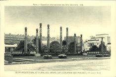 CPA Paris Exposition Internationale des Arts Decoratifs Decor architectural et floral des jardins l'esplanade Invalides