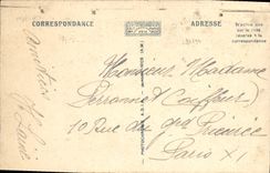 La dimensión de la POSTAL de la VENDIMIA del panorama azul de Niza en la frontera de Itatienne que considera como el cuervo vuela la cornisa grande de la excursión