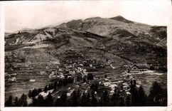 CPA Beuil Le quartier des Laumes et le Mont Mounier 