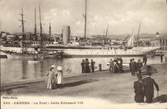 CPA Cannes Le Port Jetee Edouard VII Bateaux 