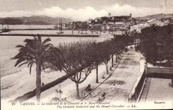 VINTAGE POSTCARD Cannes the Boulevard of the Small cross and the Mount Knight