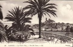 VINTAGE POSTCARD Cannes the Old city
