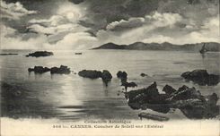 CPA Cannes Coucher de Soleil Sur l'Esterel