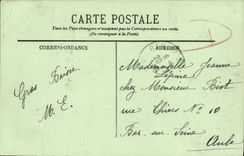 CPA Cannes Les Mouettes Sur la Plage