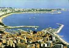 MODERN CARD Cannes Suquet the port