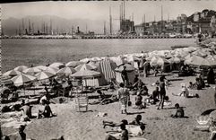 VINTAGE POSTCARD Cannes a Beach of Crolsette