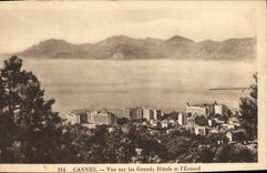 CPA Cannes Vue sur les Grands Hotels et l'Esterel