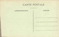 Pittoresqu de la aldea de Gourdon de la POSTAL de la VENDIMIA en la tapa de la roca