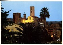 POSTAL MODERNA capital graso de la catedral vieja de Notre Dame de la perfumería en la ciudad vieja