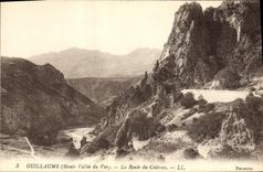 CPA Guillaume La Route du Chateau 