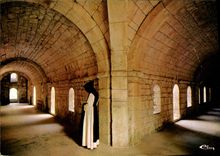 CPM Ile Saint Honorat Cannes Le vieux cloitre 