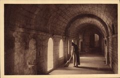 CPA Abbaye de N D de Lerins lle Saint Honorat Vieux Cloitre du Vll e siecle 