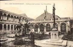 VINTAGE POSTCARD Island Saint Honorat Abbey of Lerins