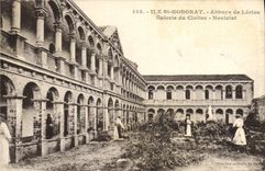 VINTAGE POSTCARD Island St Honorat Abbey of Lerins Gallery of the cloister Noviciate