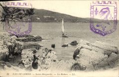 VINTAGE POSTCARD of Lerins Sainte Marguerite Rocks