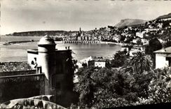 POSTAL de la VENDIMIA Menton la ciudad y los jardines