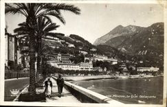 POSTAL de la VENDIMIA Menton el Bonaparte Quay