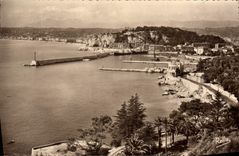 Opinión de la POSTAL de la VENDIMIA Niza desde el camino De Villefranche