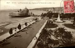 CPA Nice La Promenade Des Anglais et le Palais De La Jetee