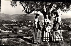 CPA Nice Jeunes Filles en Costume local Folklore 