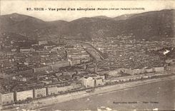 POSTAL de la VENDIMIA Niza vista de un aeroplano