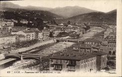 Panorama de la POSTAL de la VENDIMIA Niza hacia el montaje grande