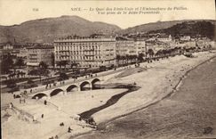 VINTAGE POSTCARD Nice Qaui of the United States and the Mouth of the Spangle Seen from of the pier walk
