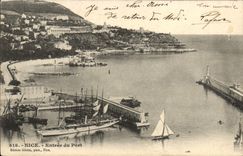 CPA Nice Entree du Port Bateaux