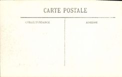 CPA Nice L'Entree du Port prise du Chateau