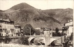 CPA Sospel Le vieux pont et les montagnes francaises