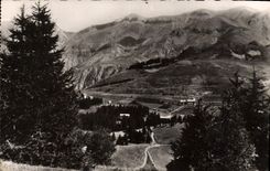 Barras de Valberg de la POSTAL de la VENDIMIA del montaje de Mounier visto de la cruz de Sapet