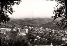 CPM Vence La Jolie Vue Generale