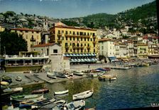 CPM Villefranche Sur Mer Le Port la Chapelle Saint Pierre Jean Cocteau Hotel Welcome et les nouveaux quais 