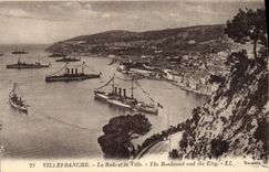 CPA Villefranche La Rade et la Ville Bateaux