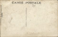 CARTE PHOTO Amiens Famille Folklore