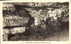 VINTAGE POSTCARD Arcy On Cury Caves