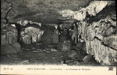 VINTAGE POSTCARD Arcy On Cury Caves the Passage Of Madam