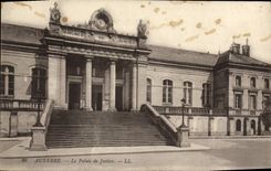 CPA Auxerre Le Palais de Justice