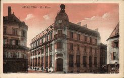 CPA Auxerre La Poste