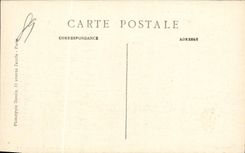 CPA Auxerre Les Quais La Cathedrale et la Tour St Pierre