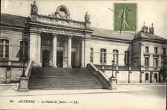 CPA Auxerre Le Palais de Justice
