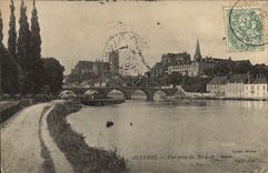 CPA Auxerre Vue Prise des Bords de l'Yonne 