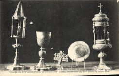 VINTAGE POSTCARD Auxerre Treasure of the cathedral Crucifix