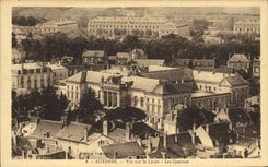 CPA Auxerre Vue Sur le Lycee Les Casernes Militaria 