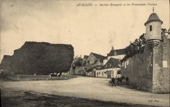CPA Avallon Anciens Remparts Et Les Promenades Vauban