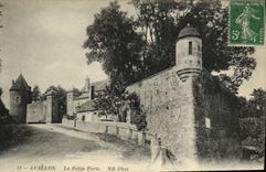 CPA Avallon La Petite Porte