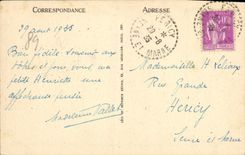 CPA Avallon L'Eglise Saint Lazare Et Le Beffroi