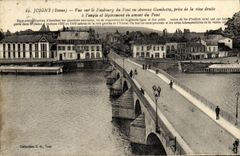 CPA Joigny Vue Sur La Faubourg Du Pont Ou Avenue Gambetta Prise De La Rive Droite